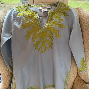 Gretchen Scott tunic. Blue medium with green coral stiching